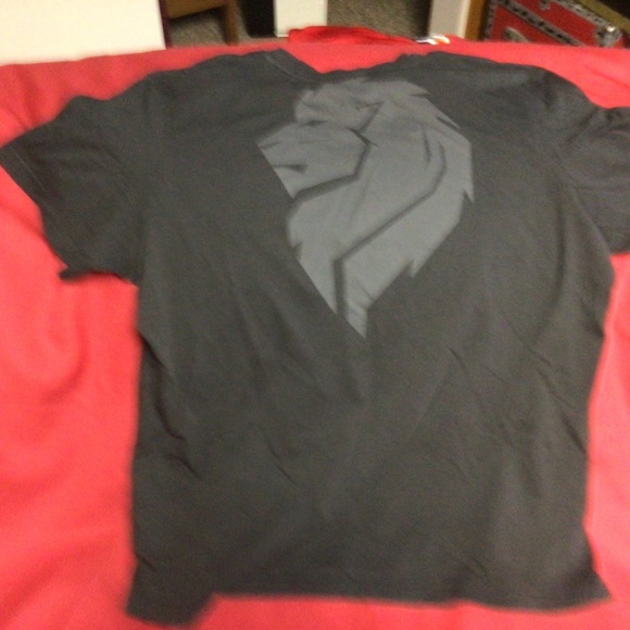 ADIDAS Netherlands tshirt - Picture 3 of 3